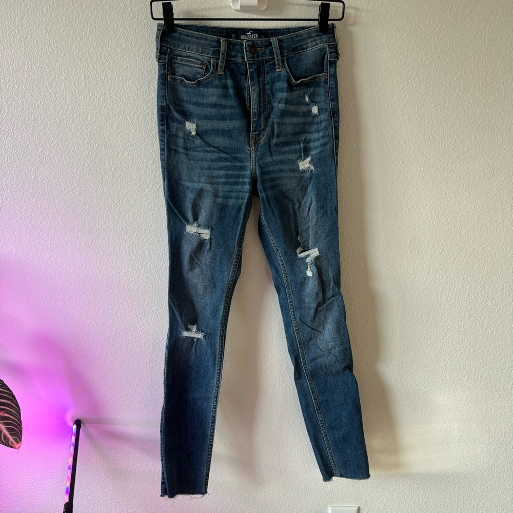 Hollister Ultra High-Rise Super Skinny Jean with Rips